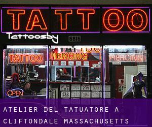 Atelier del Tatuatore a Cliftondale (Massachusetts)
