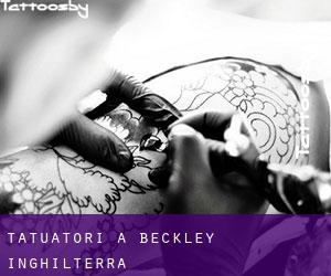 Tatuatori a Beckley (Inghilterra)